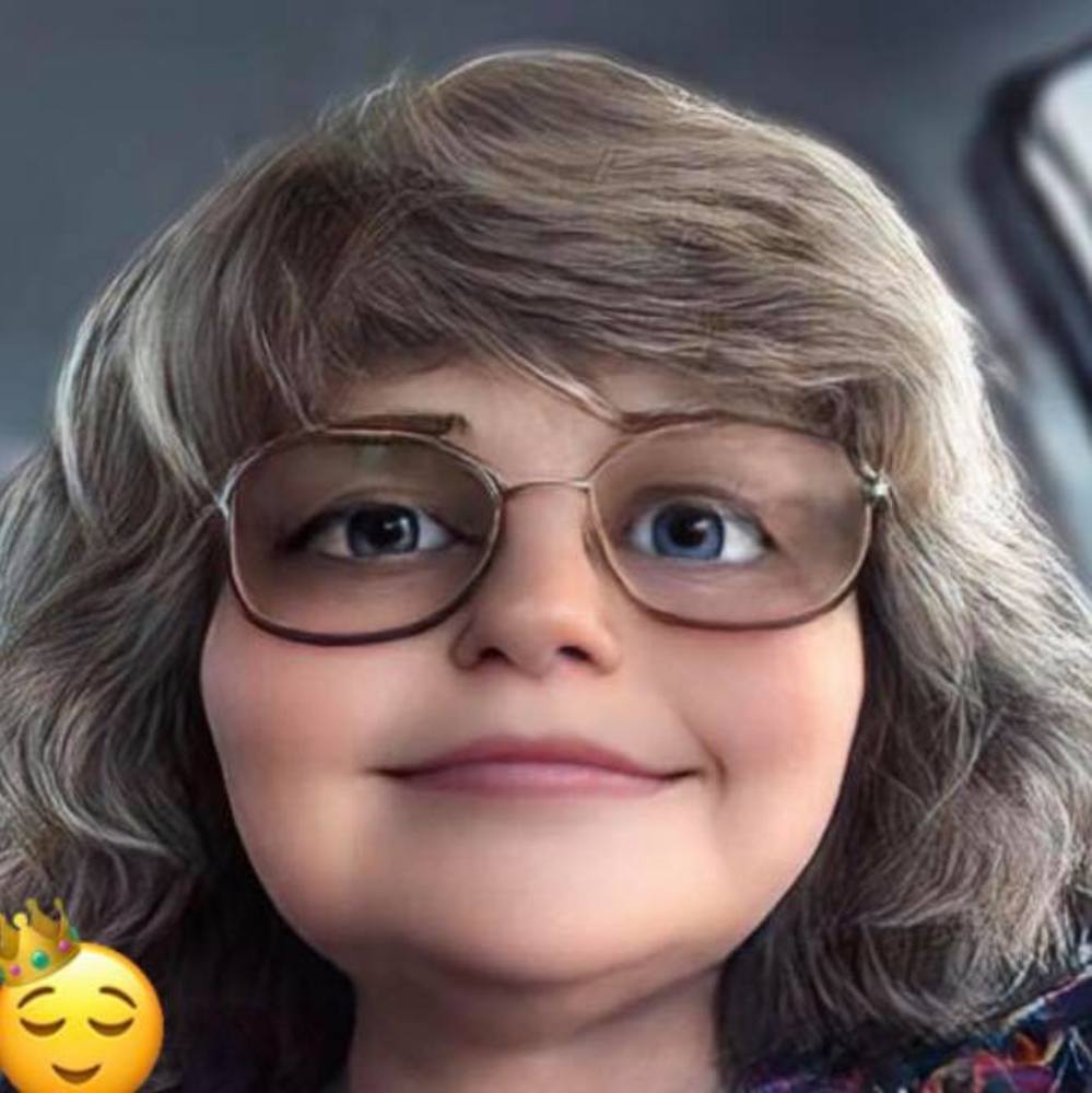 Meet your Posher, Angela